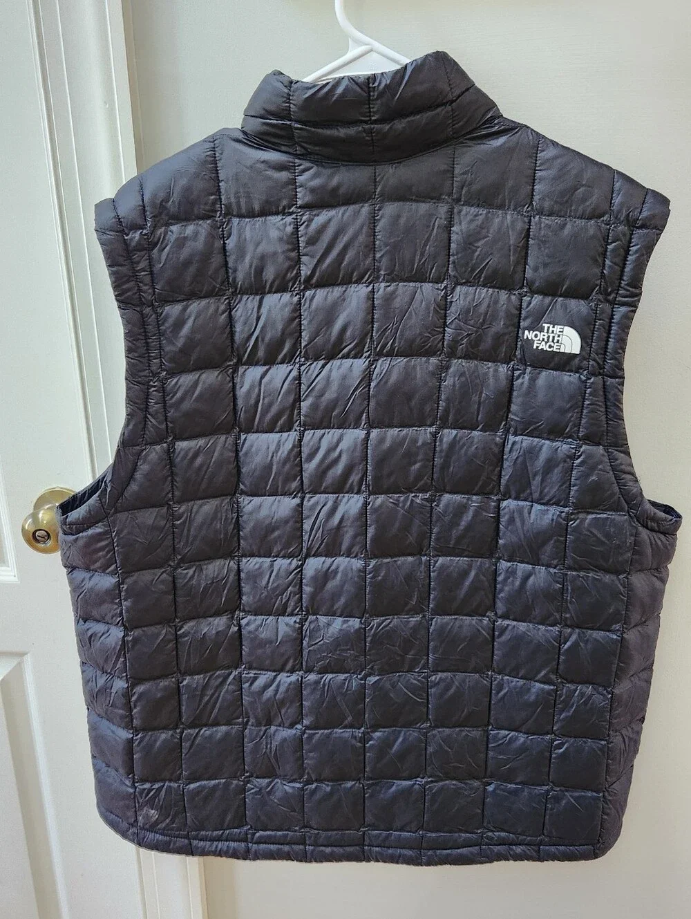 The North Face black puffer vest Men's XL
